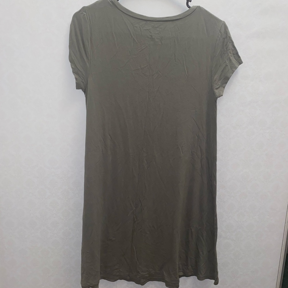 T-Shirt Dress - Picture 2 of 3